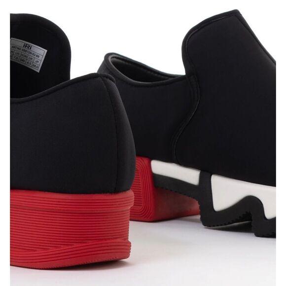 🔥iRi Stylish Black and Red Women's Slip-On Shoes new in box Sz 6 W new - Picture 3 of 10